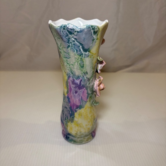 Vintage Tie-Dye Pastel Vase W/Applied Flowers Metallic Luster Look Glitter 7 in - Picture 5 of 12